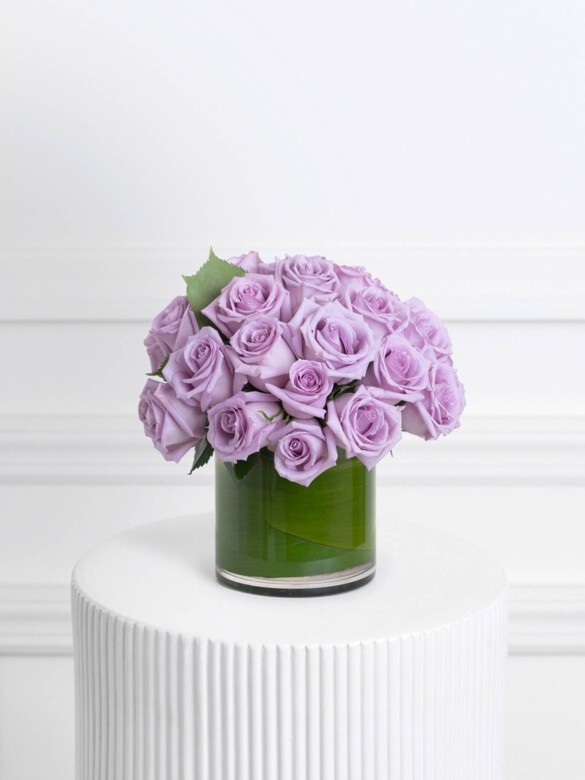 Adrienne Centerpiece Collection